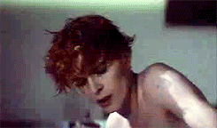 David Bowie GIF. Beroemdheden Artiesten Bowie Gifs David bowie 