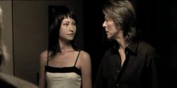 David Bowie GIF. Bioscoop Artiesten Bowie Gifs David bowie M &amp;#39;70 De man die naar de aarde viel 