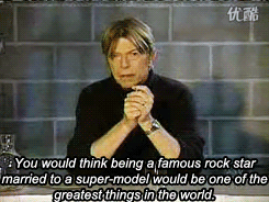 David Bowie GIF. Beroemdheden Artiesten Gifs David bowie 90s Fotoset Springen ze zeggen 