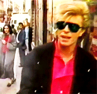David Bowie GIF. Artiesten Gifs David bowie Knikkend Het eens zijn 