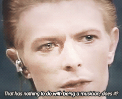 David Bowie GIF. Artiesten Gifs David bowie Lachend 
