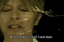 David Bowie GIF. Artiesten Drinken Vriendschap Gifs David bowie Zoolander Behulpzaam Uitgaansavonden 