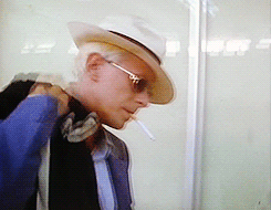 David Bowie GIF. Artiesten Bowie Gifs David bowie Mode &amp;amp; beauty Life on mars 