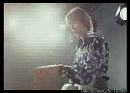 David Bowie GIF. Beroemdheden Artiesten Haar Gifs David bowie 