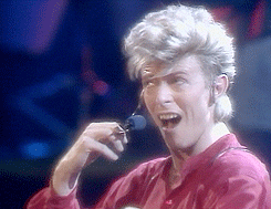 David Bowie GIF. Boos Artiesten Gifs David bowie Koekje Raken Woede 
