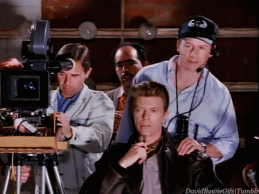 David Bowie GIF. Beroemdheden Artiesten Gifs David bowie &amp;#39;80 Mick jagger Dansen in de straat 