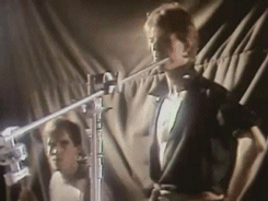 David Bowie GIF. Beroemdheden Artiesten Gifs David bowie Fotoset Labyrint Koboldkoning Jareth De goblin koning 