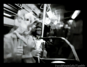David Bowie GIF. Artiesten Gifs David bowie Geschokt Bezorgd 