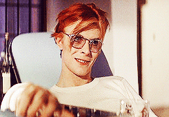 David Bowie GIF. Artiesten Gifs David bowie Lachend 