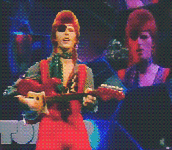 David Bowie GIF. Muziek Artiesten Bowie Gifs David bowie Glimlach S Gelukkig 1980 &amp;#39;80 De jaren &amp;#39;80 