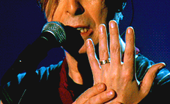 David Bowie GIF. Artiesten Tv Gifs David bowie Hahaha nee 