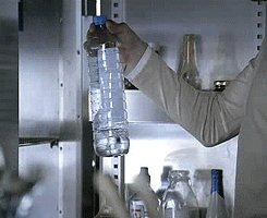 David Bowie GIF. Bioscoop Artiesten Bowie Gifs David bowie M &amp;#39;70 De man die naar de aarde viel 