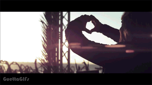 Artiesten Gifs David guetta hart de liefde te delen 