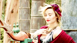 Televisie Artiesten Britney spears Demi lovato Lol Britney Gifs  de x factor x factor Simon Cowell 