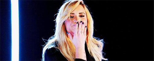 Artiesten demi Demi lovato Gifs Kelly rowland x factor x factor usa Simon Cowell Paulina Rubio 