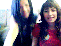 Artiesten Britney spears Demi lovato Britney Gifs lachend de x factor x factor X Factor ons The X 