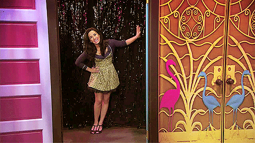 Artiesten Britney spears Demi lovato Gifs x factor 