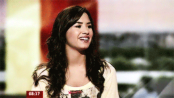 Artiesten Britney spears Demi lovato Gifs x factor 