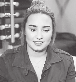 Britney Spears GIF. Artiesten Britney spears Demi lovato Britney Gifs Lachend De x factor X factor X factor ons The x 
