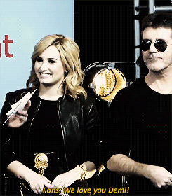 Artiesten Britney spears Demi lovato Gifs x factor 