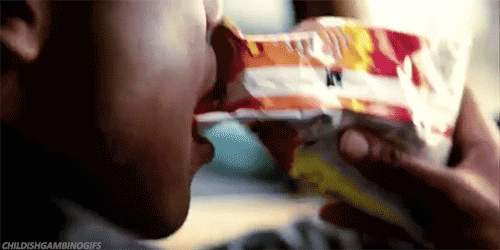 Donald Glover GIF. Gifs Filmsterren Donald glover Nerveus Ongemakkelijk Community Troy barnes 