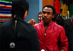 Donald Glover GIF. Gifs Filmsterren Donald glover 