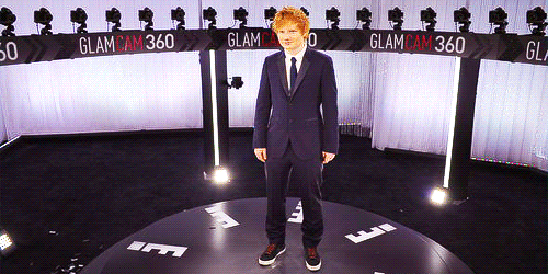 Ed Sheeran GIF. Artiesten Gifs Ed sheeran 