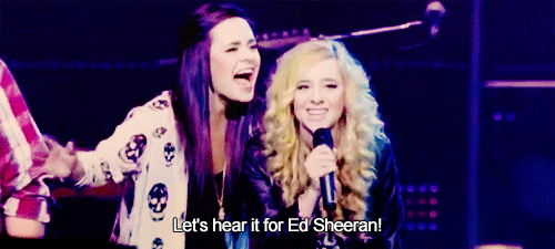 Ed Sheeran GIF. Artiesten Gifs Ed sheeran Lied Kleine hobbel 