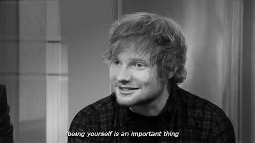 Ed Sheeran GIF. Artiesten Gifs Ed sheeran De mijne Thinking out loud 