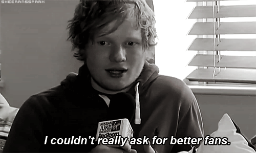 Ed Sheeran GIF. Artiesten Gifs Ed sheeran De mijne Thinking out loud 