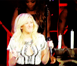 Taylor Swift GIF. Artiesten Taylor swift Gifs Ellie goulding Rode tour Ahhh 