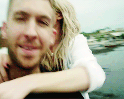 Ellie Goulding GIF. Artiesten Ellie Gifs Ellie goulding Huis van anubis 