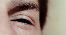 Tom Cruise GIF. Gifs Filmsterren Tom cruise 2014 Emily blunt Edge of tomorrow Engel van verdun William kooi Rita stee 