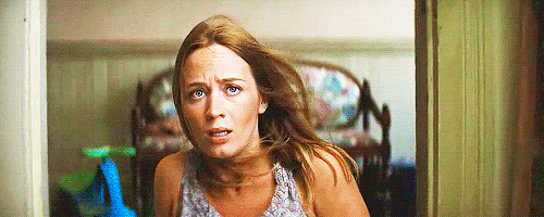 Tom Cruise GIF. Gifs Filmsterren Tom cruise Emily blunt Edge of tomorrow Alles wat je nodig hebt is te doden Eindeloze 