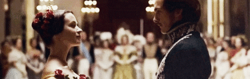Tom Cruise GIF. Gifs Filmsterren Tom cruise Emily blunt Edge of tomorrow Alles wat je nodig hebt is te doden Eindeloze 