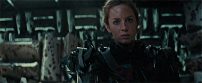 Tom Cruise GIF. Gifs Filmsterren Tom cruise Scifi Emily blunt Edge of tomorrow 