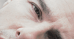 Tom Cruise GIF. Gifs Filmsterren Tom cruise Emily blunt Edge of tomorrow Alles wat je nodig hebt is te doden Eindeloze 