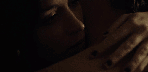 Tom Cruise GIF. Gifs Filmsterren Tom cruise Emily blunt Edge of tomorrow Live sterven repeat Rita vrataski Onthoud de 