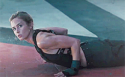 Tom Cruise GIF. Gifs Filmsterren Tom cruise Emily blunt Edge of tomorrow 