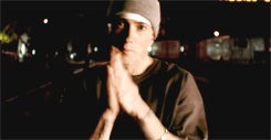 Eminem GIF. Artiesten Eminem Gifs The monster Slim shady Mmlp2 Themonster 