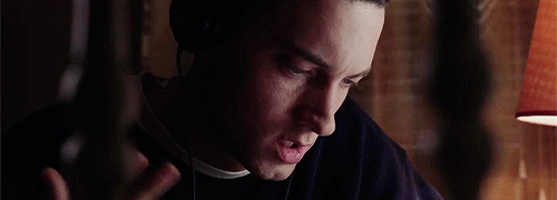 Artiesten Eminem Rihanna Gifs the monster 