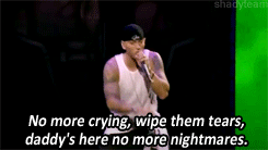 Eminem GIF. Artiesten Hip hop Eminem Gifs Slim shady Berzerk 