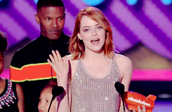Emma Stone GIF. Gifs Filmsterren Emma stone Revlon 