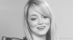 Emma Stone GIF. Easy a Gifs Filmsterren Emma stone Tekst 