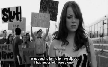 Emma Stone GIF. Easy a Gifs Filmsterren Emma stone Eenzaam 