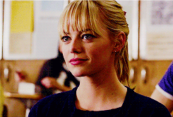 Emma Stone GIF. Gifs Filmsterren Emma stone Glimlach Fotoset 