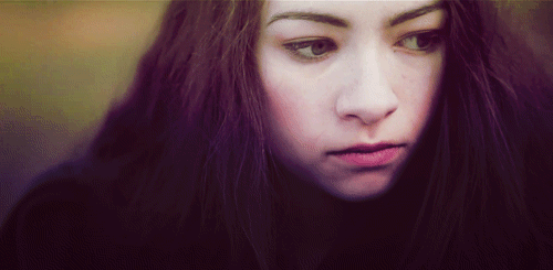 Emma Stone GIF. Alice Gifs Filmsterren Emma stone  Daryl dixon Deadpool Ryan reynolds De levende doden Norman reedus 