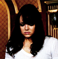Emma Stone GIF. Gifs Filmsterren Emma stone  Snl Saturday night live Kristen wiig Penelope Paula deen Gilly Sketches 