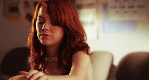 Emma Stone GIF. Easy a Gifs Filmsterren Emma stone Reactie 