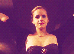 Emma Watson GIF. Beroemdheden Emma watson Gifs Filmsterren Ezra miller Logan lerman The perks of being a wallflower 